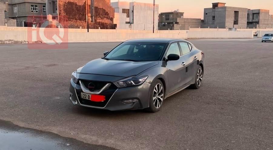 Nissan Maxima
